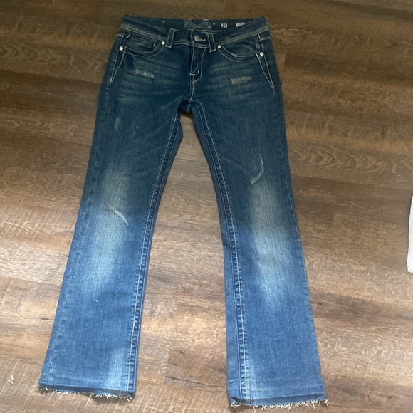 VINTAGE 1999 MISS ME BOOT CUT WITH CLASSIC FLEUR DE LIS TOPSTICHED W/RHINESTONES - Picture 5 of 11